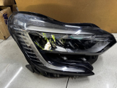 Oto Çıkma Parça / Renault / Captur / Far & Stop / Sağ Ön Far / Çıkma Parça 