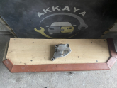 Oto Çıkma Parça / Volvo / S40 / Motor / Takozu & Kulağı / Çıkma Parça 