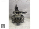Oto Çıkma Parça / Renault / R 9 / Motor / Takozu & Kulağı / Çıkma Parça 