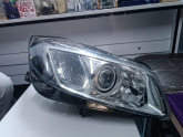Oto Çıkma Parça / Opel / Insignia / Far & Stop / Sağ Ön Far / Çıkma Parça 