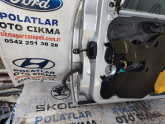 Oto Çıkma Parça / Ford / Focus / Kaporta & Karoser / Sağ Ön Kapı / Çıkma Parça 