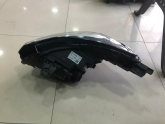 Oto Çıkma Parça / Renault / Captur / Far & Stop / Sağ Ön Far / Çıkma Parça 