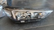 Oto Çıkma Parça / Hyundai / Tucson / Far & Stop / Sağ Ön Far / Çıkma Parça 