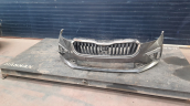 Skoda scala 24/25 ön tampon sefalılar oto cikma