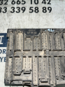 Oto Çıkma Parça / Volkswagen / Transporter / Elektrik / Sigorta Kutusu / Çıkma Parça 