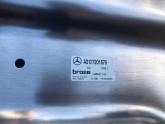 Oto Çıkma Parça / Mercedes / E Serisi / Oto Cam / Cam Krikosu / Çıkma Parça 
