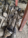 Mazda 323 akis