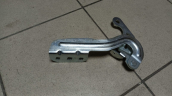 Oto Çıkma Parça / Ford / Tourneo Courier / Kaporta & Karoser / Kaput Menteşesi / Sıfır Parça 