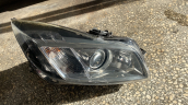 Oto Çıkma Parça / Opel / Insignia / Far & Stop / Sağ Ön Far / Çıkma Parça 