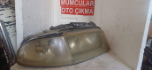 Oto Çıkma Parça / Audi / A4 / Far & Stop / Sağ Ön Far / Çıkma Parça 