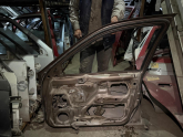 Oto Çıkma Parça / Mitsubishi / Lancer / Kaporta & Karoser / Sağ Ön Kapı / Çıkma Parça 