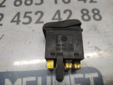 Oto Çıkma Parça / Volkswagen / Polo / Elektrik / Dörtlü Flaşör Düğmesi / Çıkma Parça 