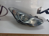 Oto Çıkma Parça / Hyundai / i30 / Far & Stop / Sağ Ön Far / Çıkma Parça 