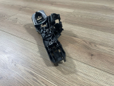 Oto Çıkma Parça / Volkswagen / Golf / Kaporta & Karoser / Kapı Menteşesi / Sıfır Parça 