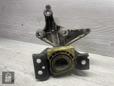Oto Çıkma Parça / Renault / Kangoo / Motor / Takozu & Kulağı / Çıkma Parça 
