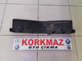 Oto Çıkma Parça / Mercedes / C Serisi / Kaporta & Karoser / Plakalık / Çıkma Parça 