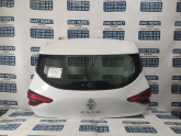 ÇIKMA RENAULT CLİO 5 BAGAJ KAPAĞI 2160
