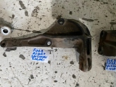 Oto Çıkma Parça / Ford / Escort / Motor / Takozu & Kulağı / Çıkma Parça 