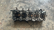 Oto Çıkma Parça / Volkswagen / Transporter / Motor / Silindir Kapağı / Çıkma Parça 