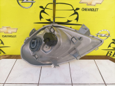 Oto Çıkma Parça / Opel / Vivaro / Far & Stop / Sağ Ön Far / Çıkma Parça 