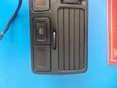 Oto Çıkma Parça / Volkswagen / Bora / Tampon / Orta Izgara / Çıkma Parça 