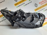 Oto Çıkma Parça / Renault / Captur / Far & Stop / Sol Ön Far / Çıkma Parça 