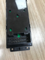 Oto Çıkma Parça / Hyundai / Accent / Oto Cam / Cam Düğmesi / Sıfır Parça 