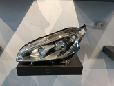 Oto Çıkma Parça / Peugeot / 208 / Far & Stop / Sağ Ön Far / Çıkma Parça 