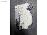 Oto Çıkma Parça / Volkswagen / Passat / Kaporta & Karoser / Kapı Kilidi / Çıkma Parça 