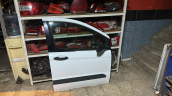 Oto Çıkma Parça / Ford / Tourneo Courier / Kaporta & Karoser / Sağ Ön Kapı / Çıkma Parça 