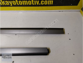 Oto Çıkma Parça / Renault / Clio / Kaporta & Karoser / Kapı Çıtası / Çıkma Parça 