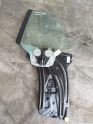 MİNİ COOPER F67 SOL ARKA CAM VE KRİKOSU ORJINAL HATASIZ ÇIKMA