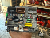 Oto Çıkma Parça / Peugeot / Partner / Elektrik / Sigorta Kutusu / Çıkma Parça 