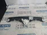 Oto Çıkma Parça / Mercedes / C Serisi / Oto Cam / Cam Krikosu / Çıkma Parça 
