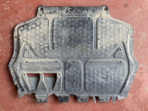 Oto Çıkma Parça / Volkswagen / Caddy / Motor / Alt Muhafaza / Çıkma Parça 