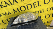 TOYOTA AURİS SOL ÖN FAR