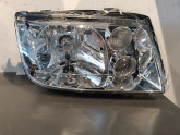 Oto Çıkma Parça / Volkswagen / Bora / Far & Stop / Sağ Ön Far / Çıkma Parça 