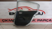 Oto Çıkma Parça / Renault / Megane / Kaporta & Karoser / Sağ Arka Kapı / Çıkma Parça 