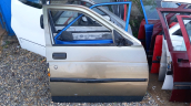 Lada Vega sağ ön kapı