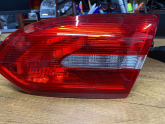 FORD FOCUS ORJİNAL YENİ SAĞ BAGAJ STOPU