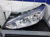 Oto Çıkma Parça / Ford / Focus / Far & Stop / Sağ Ön Far / Çıkma Parça 