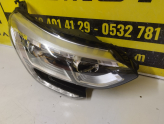 Oto Çıkma Parça / Renault / Megane / Far & Stop / Sağ Ön Far / Çıkma Parça 