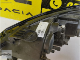 Oto Çıkma Parça / Renault / Taliant / Far & Stop / Sağ Ön Far / Çıkma Parça 