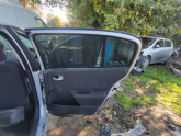 Oto Çıkma Parça / Renault / Megane / Kaporta & Karoser / Sağ Arka Kapı / Çıkma Parça 