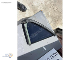 Oto Çıkma Parça / Kia / Sorento / Oto Cam / Kelebek Camı / Çıkma Parça 