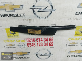 ASTRA J 2009 - 2020 SAĞ ÖN KAPI DİREK KAPLAMASI OEM 13260040