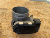 Oto Çıkma Parça / Porsche / Panamera / Motor / Gaz Kelebeği / Çıkma Parça 