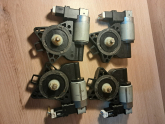 Oto Çıkma Parça / Mazda / 3 / Oto Cam / Cam Motoru / Çıkma Parça 