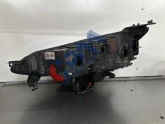 Oto Çıkma Parça / Renault / Megane / Far & Stop / Sağ Ön Far / Çıkma Parça 