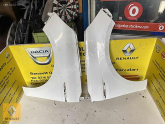 Oto Çıkma Parça / Renault / Megane / Kaporta & Karoser / Sağ Ön Çamurluk / Çıkma Parça 